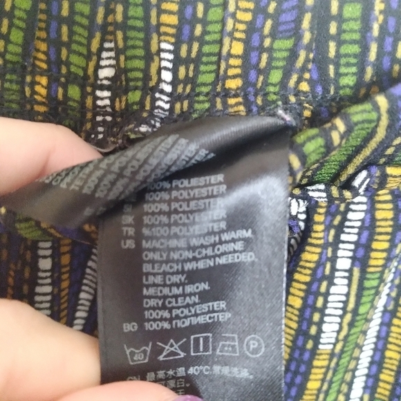 H&M Flowy Pull On Elastic Waist Boho Printed Shorts Size 12 - Picture 8 of 8